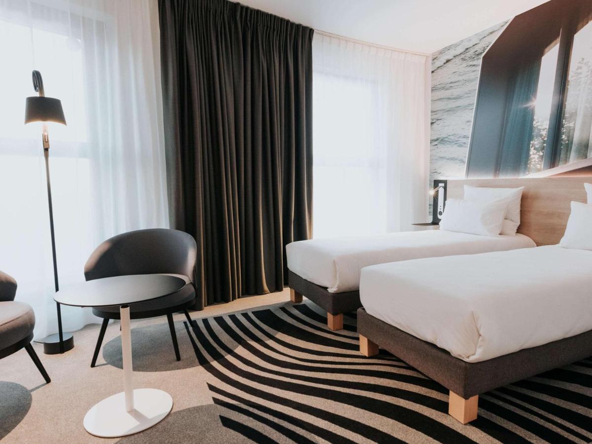 Novotel Angers Centre Gare Экстерьер фото
