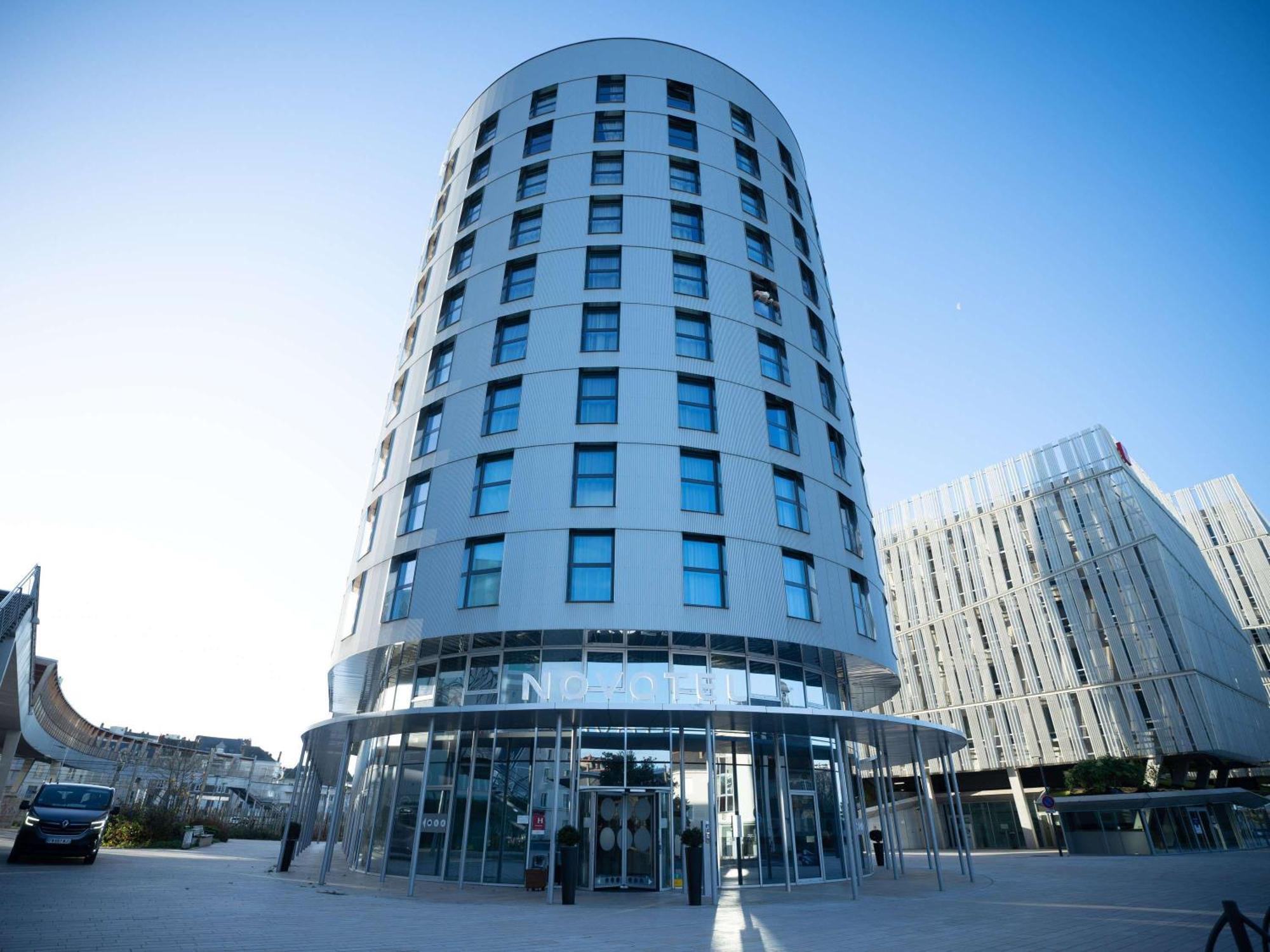 Novotel Angers Centre Gare Экстерьер фото