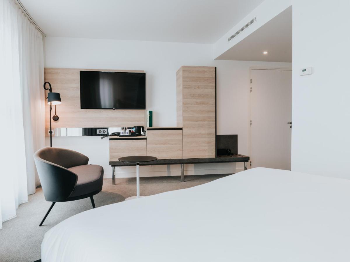 Novotel Angers Centre Gare Экстерьер фото